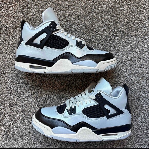Nike Air Jordan 4 Retro Pure Platinum Metallic Gold Size 6.5 Youth (Size 8 Women - Picture 1 of 7